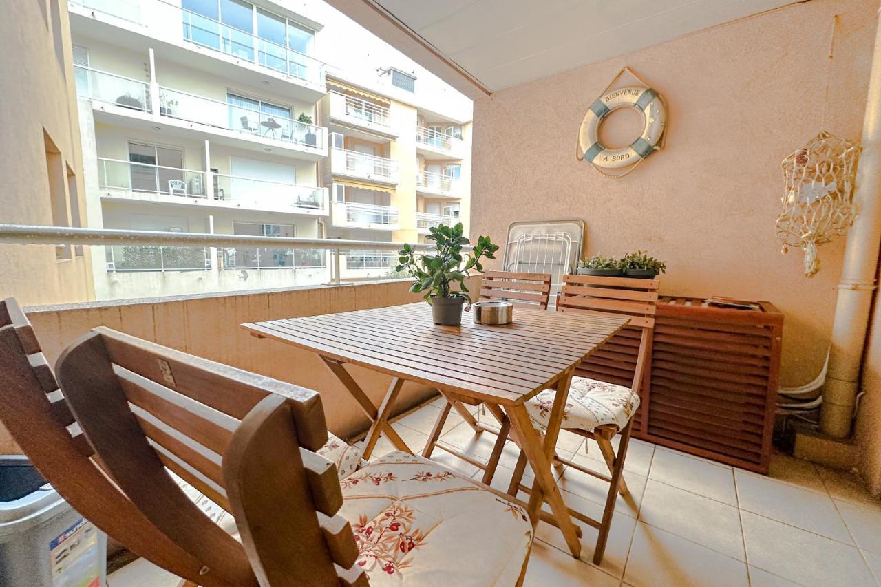 St Roch 2 - Appart 300 M De La Gare, Clim, Terrasse, Garage Antibes Kültér fotó