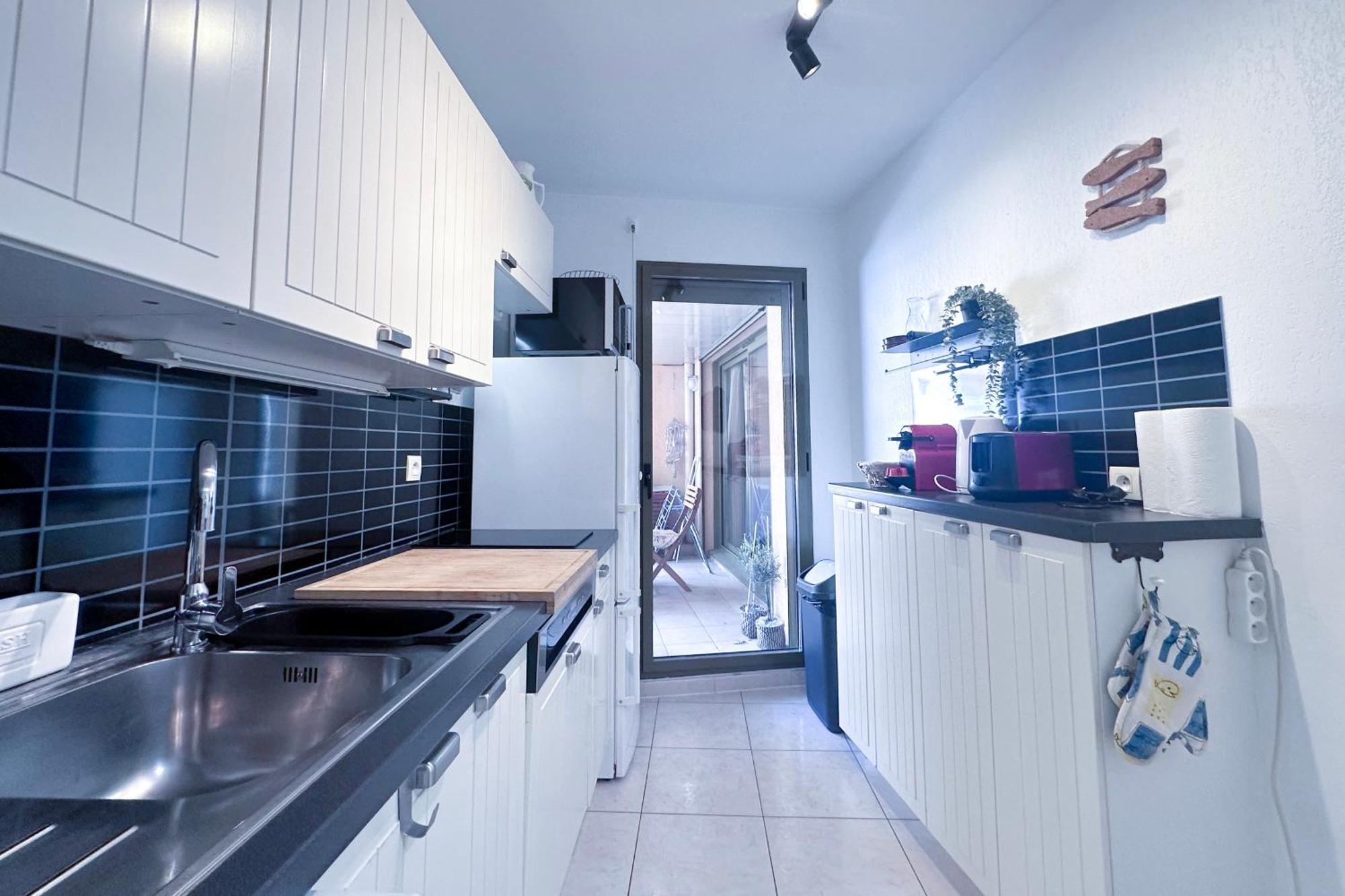 St Roch 2 - Appart 300 M De La Gare, Clim, Terrasse, Garage Antibes Kültér fotó